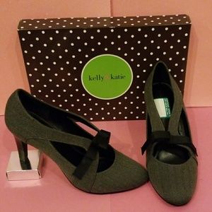 Ladies shoes